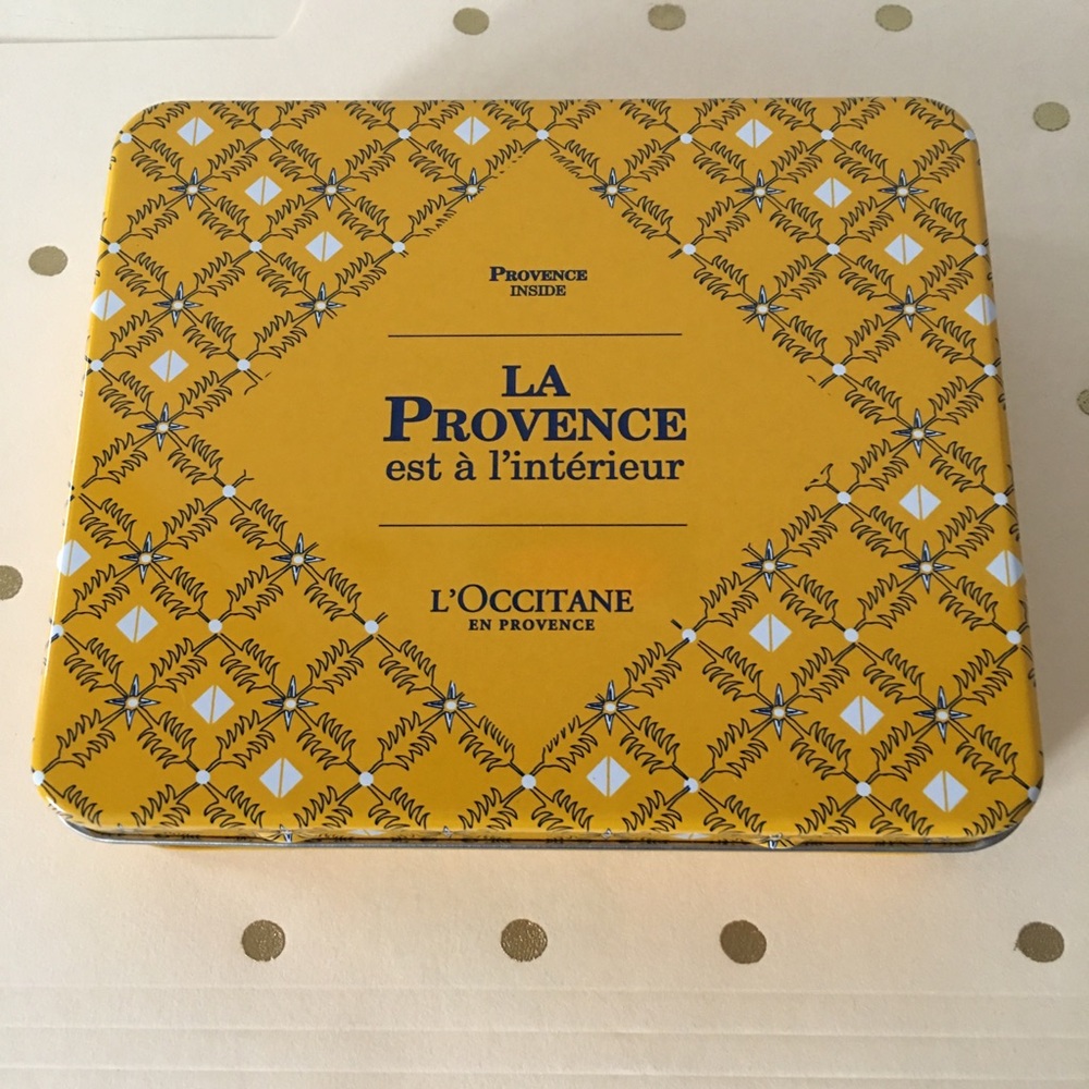 🆕 {L’Occitane}  Provence Tin Box